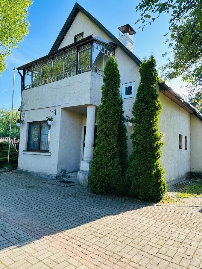 Villa Svetes House - Garden & Bbq & Parking Liepāja Exterior foto